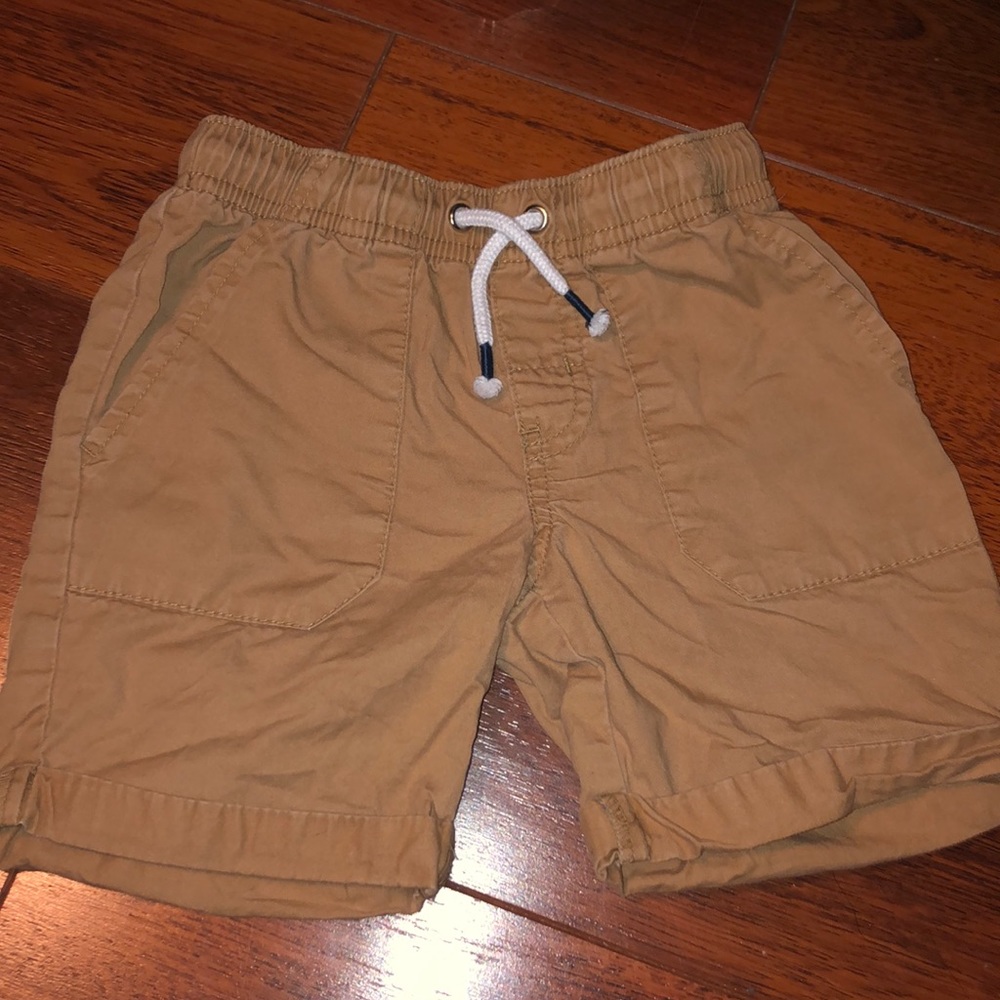 Cat & Jack beige khaki shorts